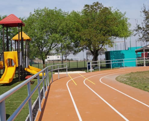 Pista de Atletismo y Patinaje sobre Ruedas
